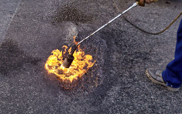 Thornton Le Clay flat roofing repairs