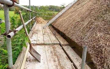 advantages of Thornton Le Clay thatch roofing